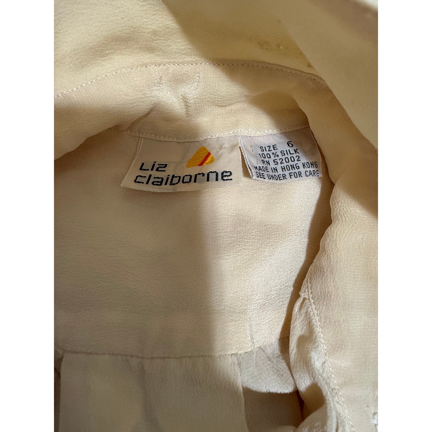 VTG Liz Claiborne Yellow Cream 100% Silk Button Up Blouse Size 6 Shoulder Pads