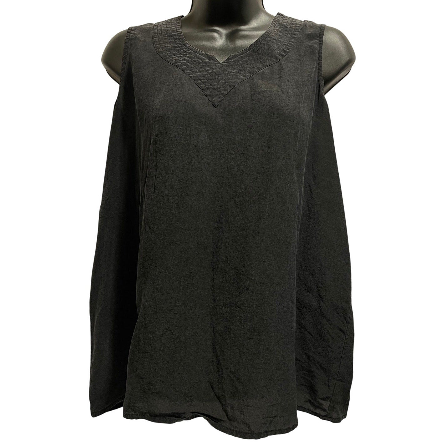 Vintage Milano Design Group 100% Silk Black Sleeveless Blouse