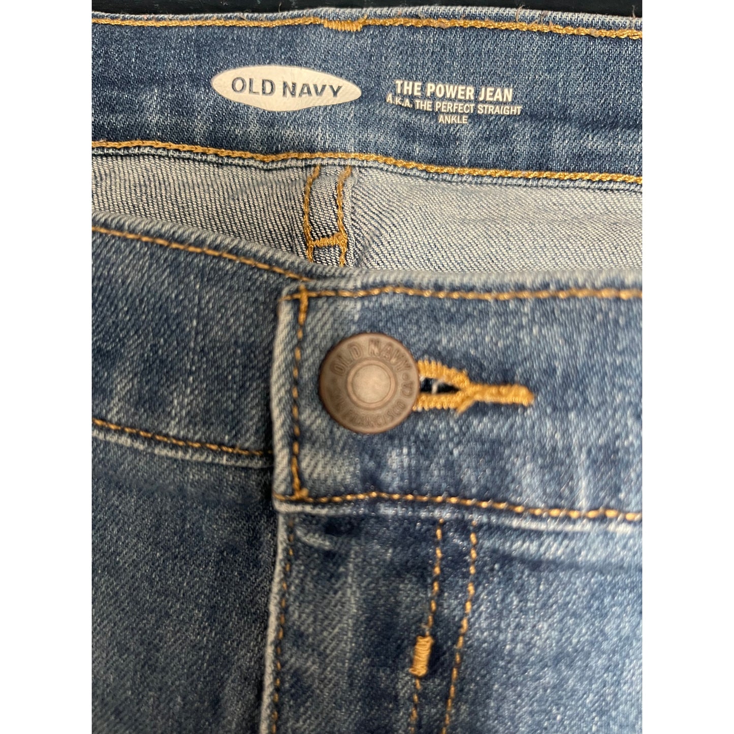 Old Navy The Power Jean The Perfect Straight Size 16 Ankle Fray Denim Jeans