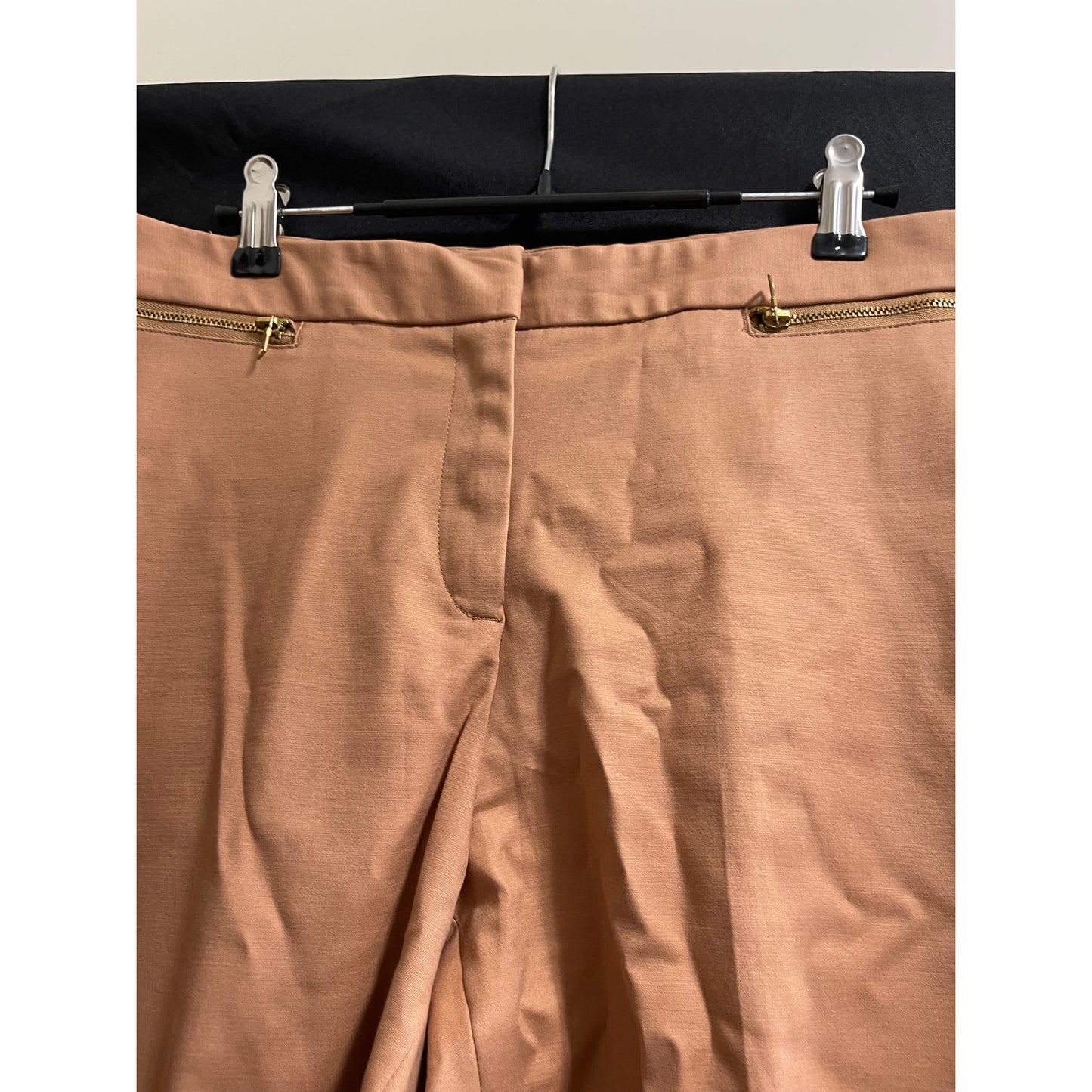 Ellen Tracy Size 10 Mauve Dress Pants w/ Zipper Pockets