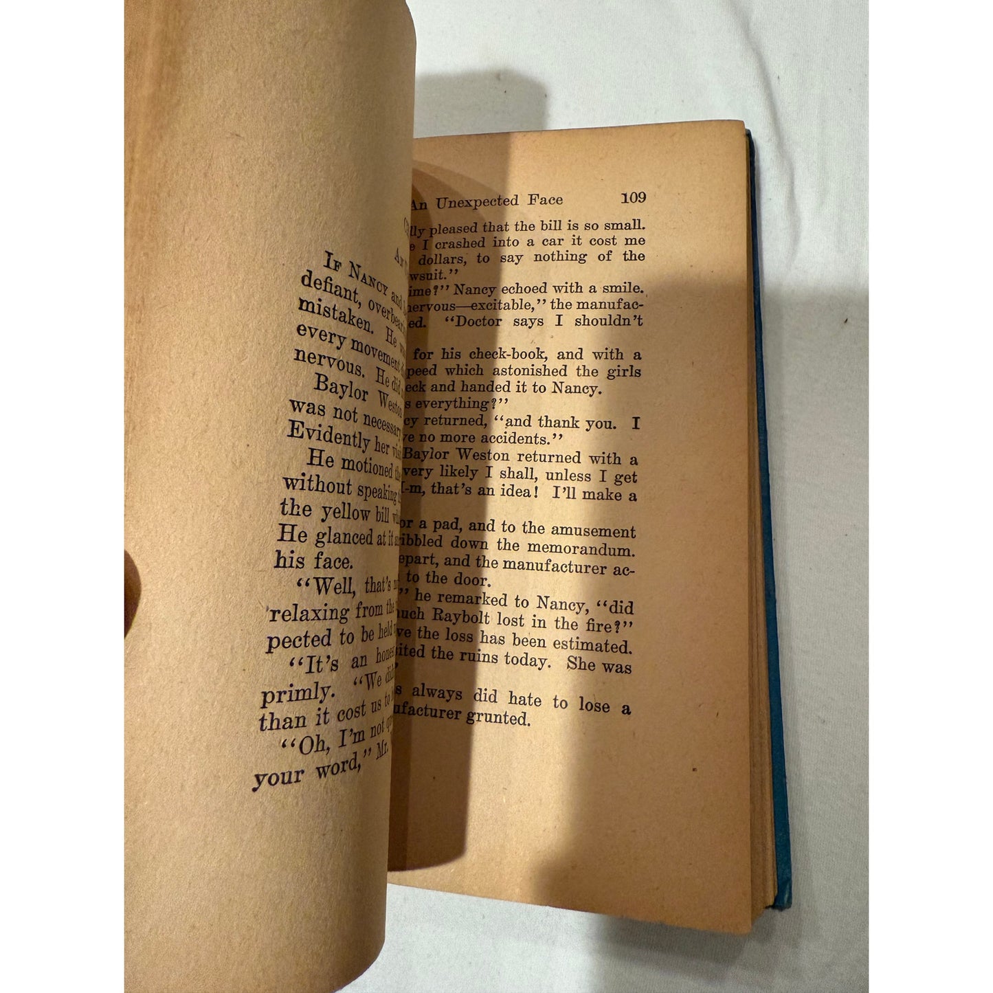 Nancy Drew - The Clue in the Diary - Blue - 1932 - Hardcover