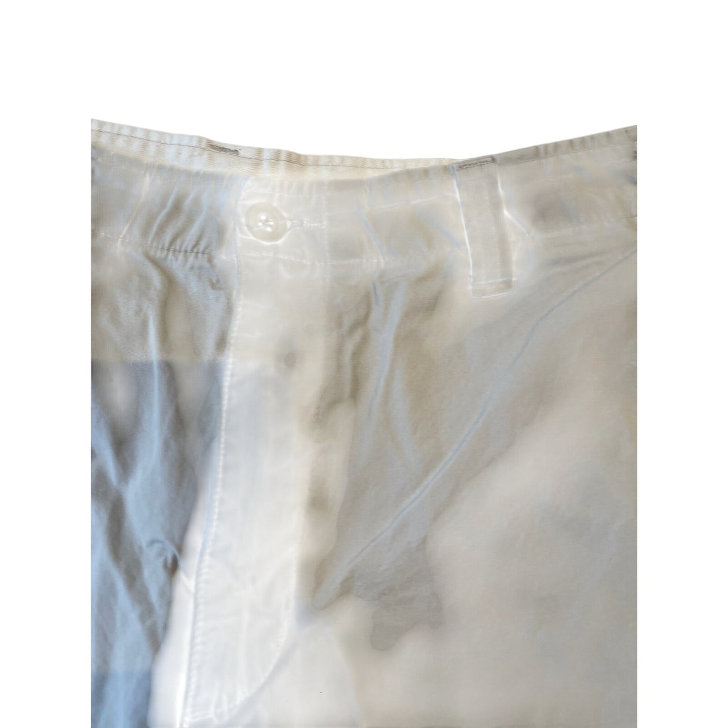 Dockers - 100% Cotton - Off White / Light Khaki - Golf Shorts - Men's Size 32