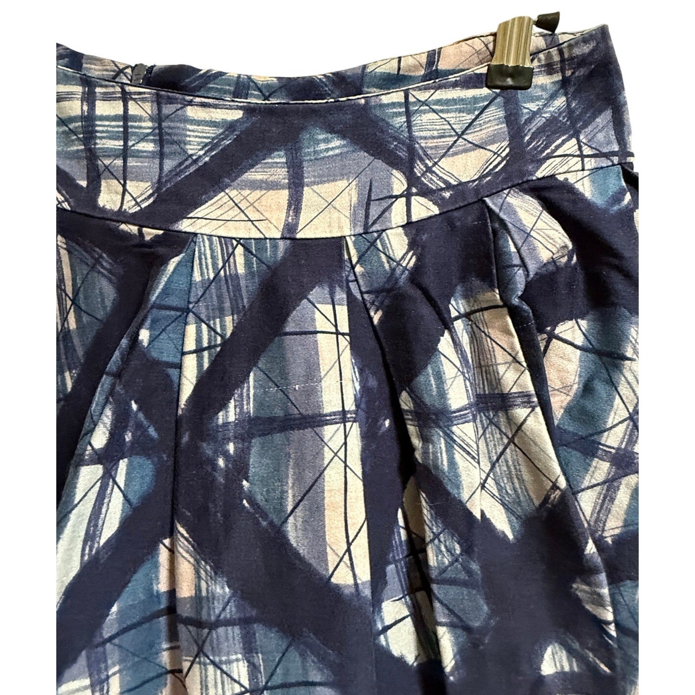 Review Blue Abstract Design Size 10 Midi Skirt