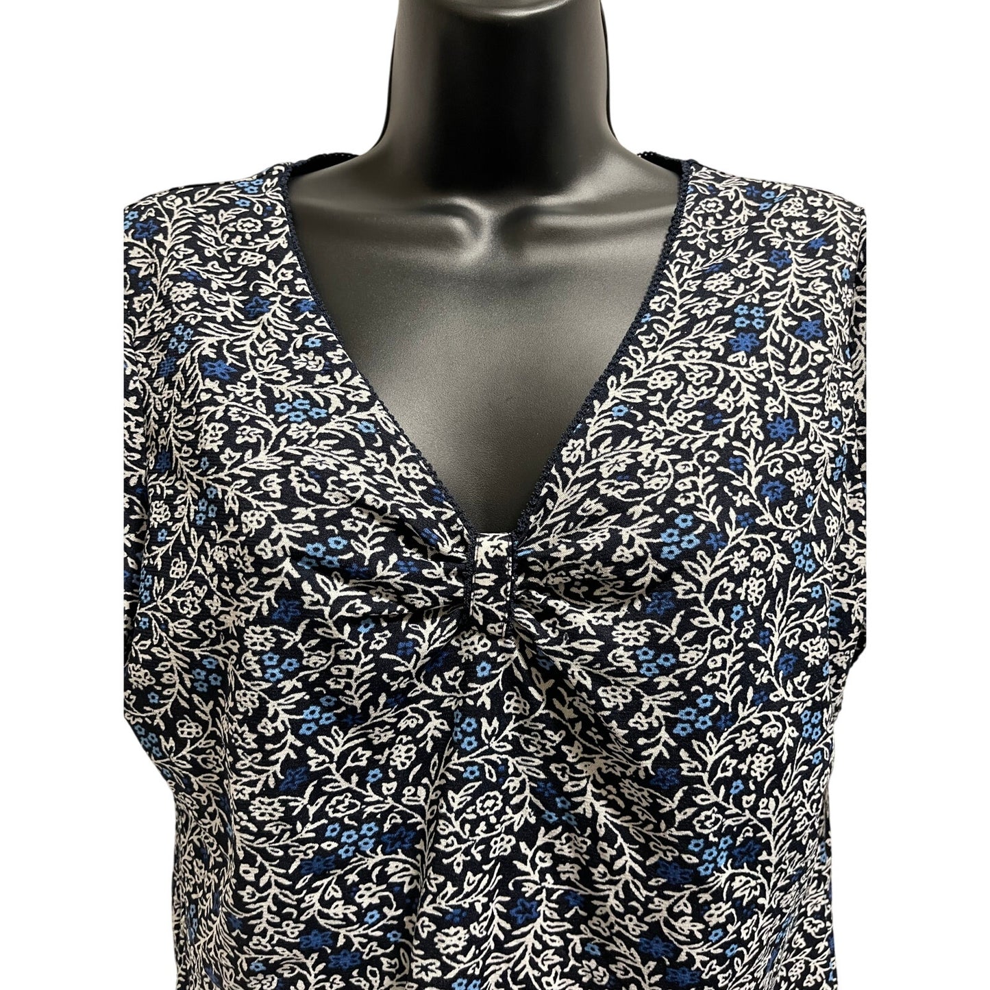 Charter Club Blue White Floral Short Sleeve Blouse Size Large