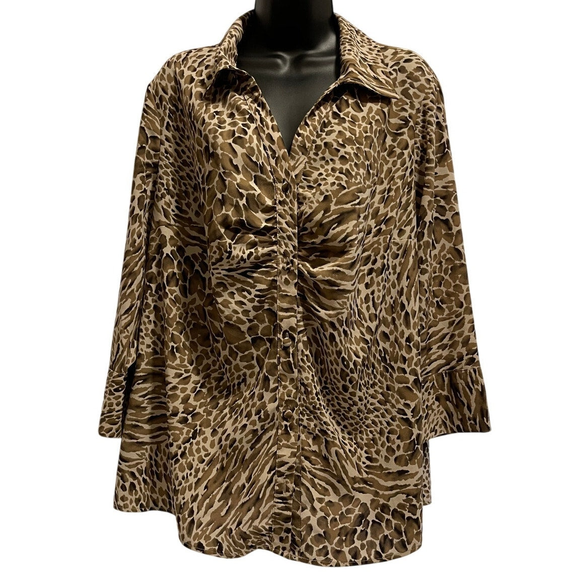 Covington Women's Size 16-18 Animal Print Button Up Blouse