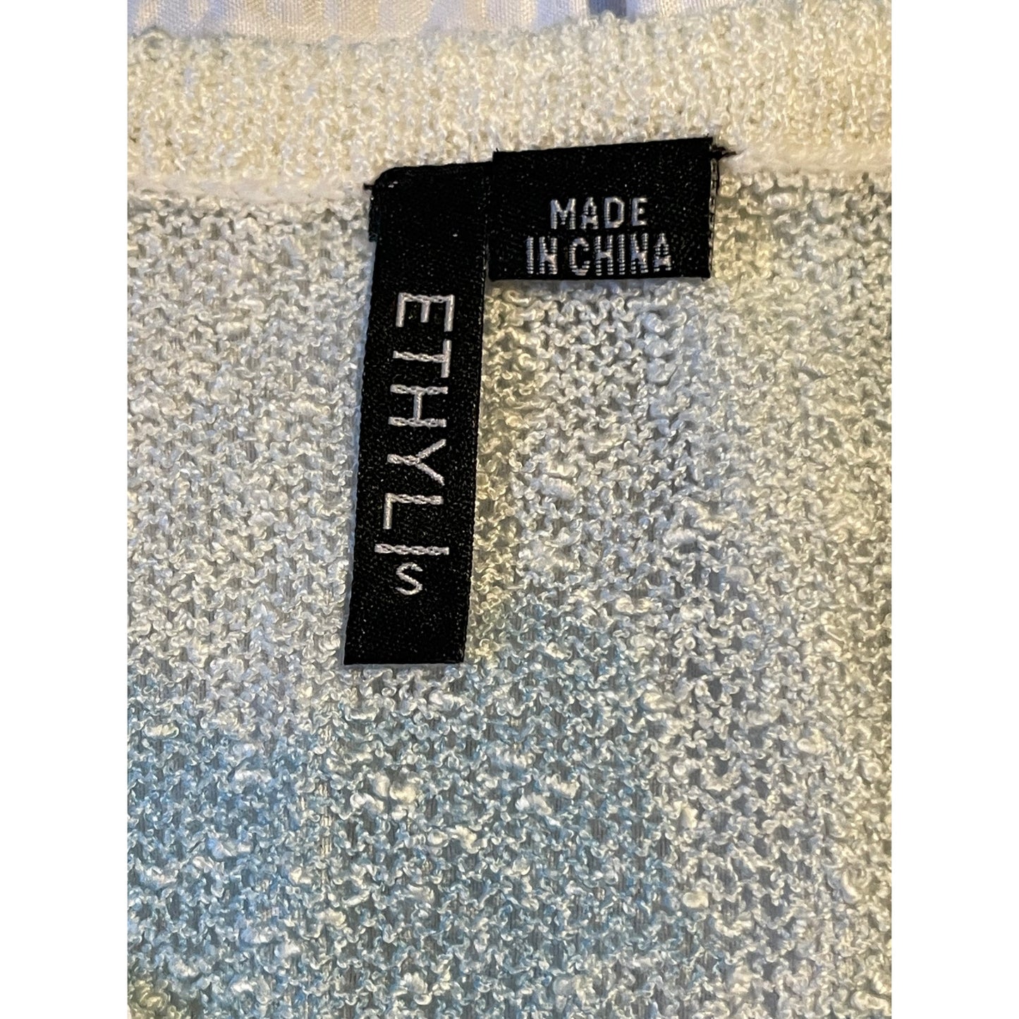 Ethyl Size Small Blue and White Abstract Tight Knit Blouse