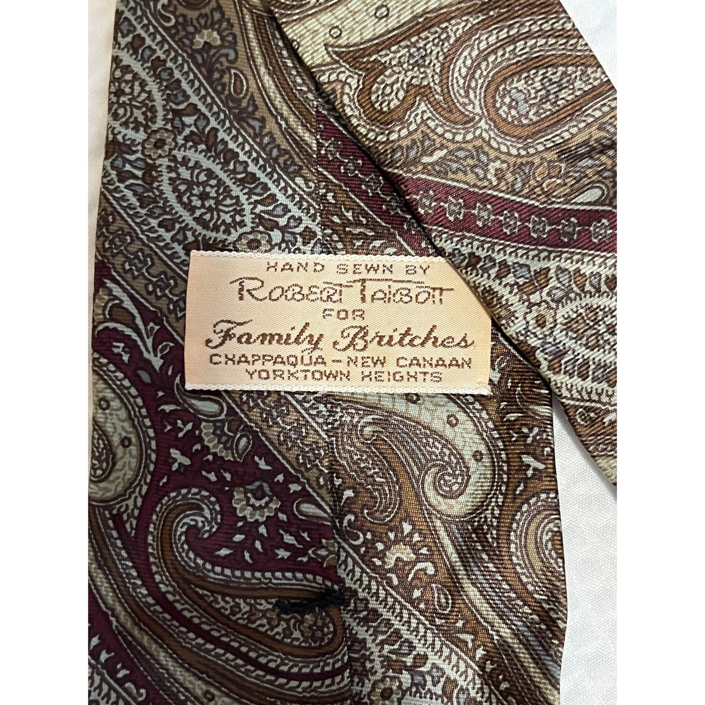 Vintage Robert Talbott Hand Sewn 100% Italian Silk Necktie Paisley Print